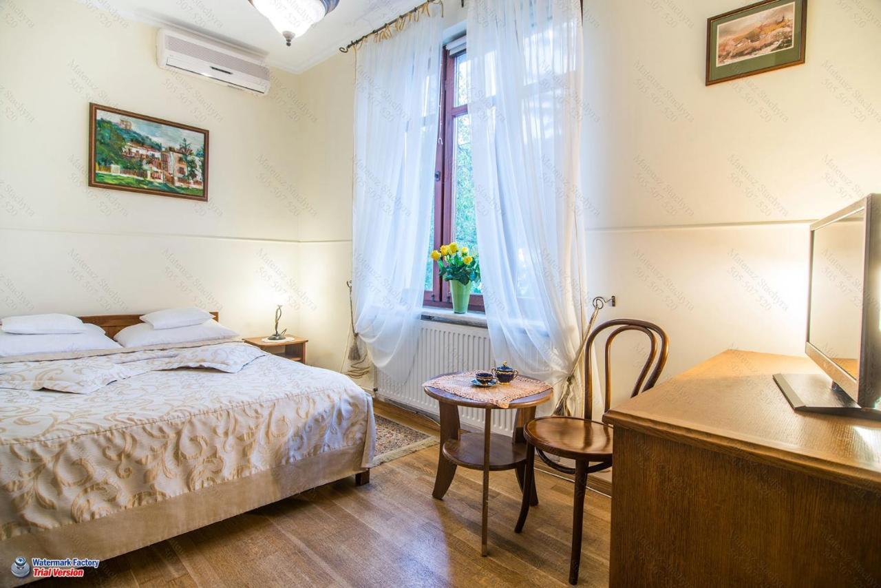 Hotel Dwa Ksiezyce 카지미에르즈 돌니 외부 사진